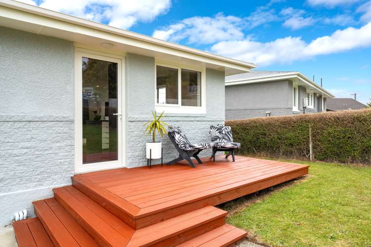 25 Gilkison Street Halfway Bush_19