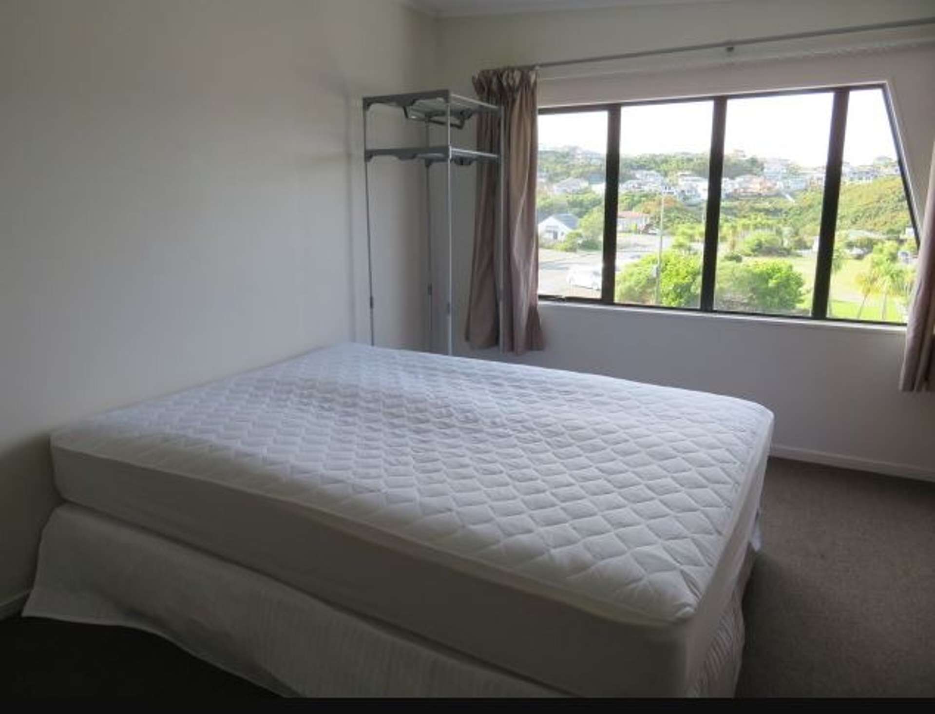 147 Dowse Drive 1306_0