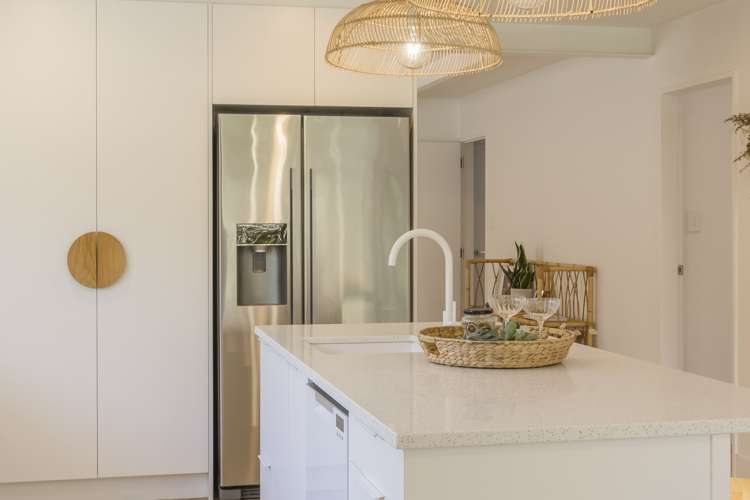 115 Alexander Road Raumati Beach_32