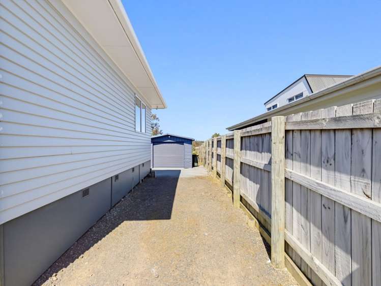 21 Colombo Road Waiuku_23