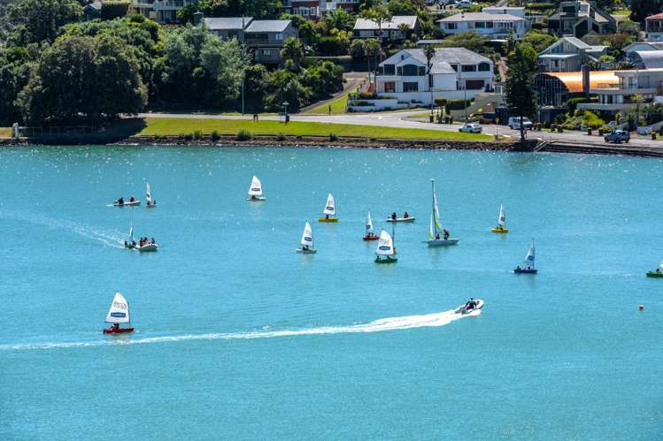 33 Takutai Avenue Half Moon Bay_8