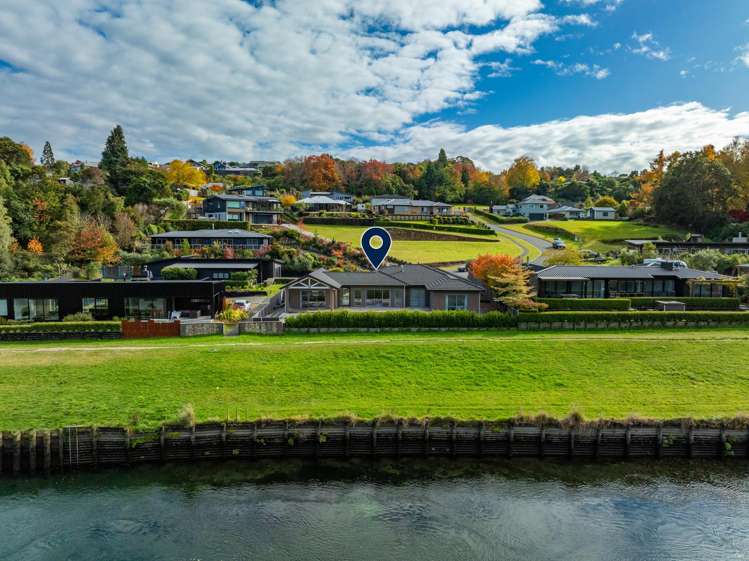 27 Stevenson Way Rangatira Park_22