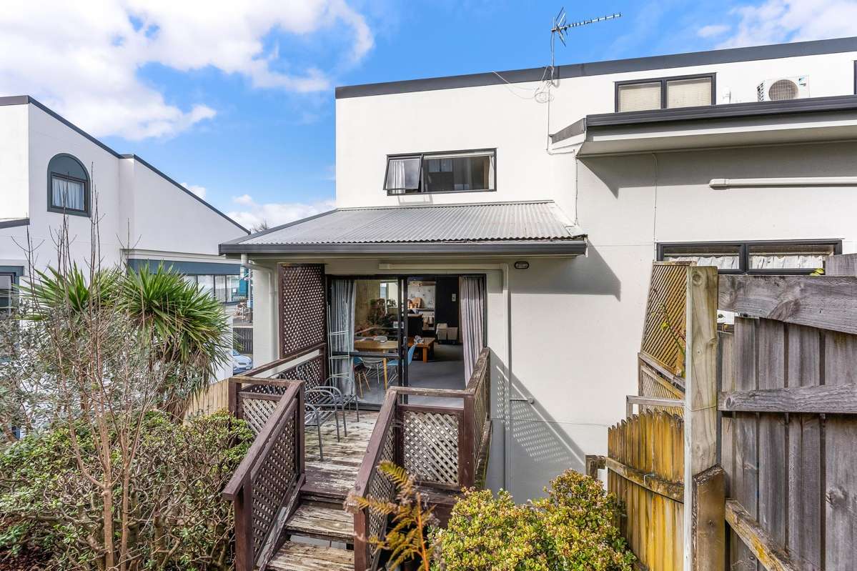 29/22a Willcott Street_0