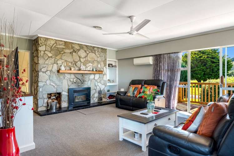 12 Banks Street Tolaga Bay_7