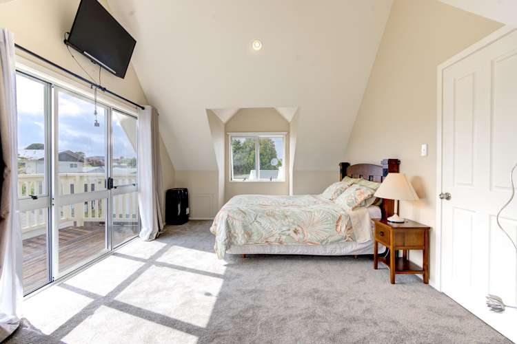 31 Splitt Avenue Glenview_4