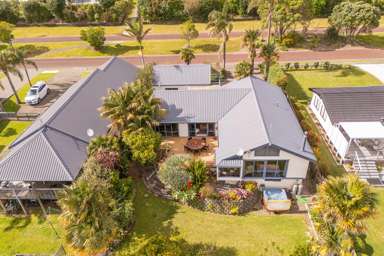 1133 Hikuai Settlement Road_1