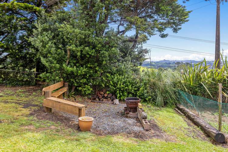 433 Pah Hill Road Wharehine_21