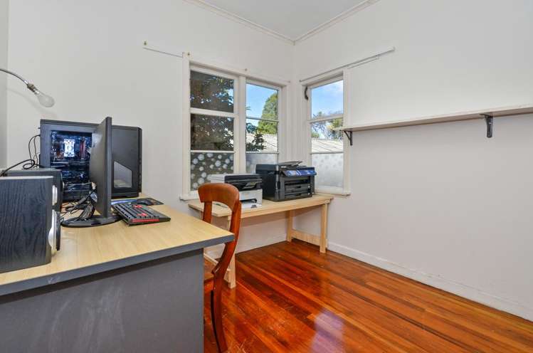 214 Onewa Road 10868_5