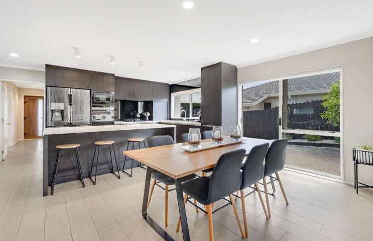 34 Ambleside Drive Northpark_9