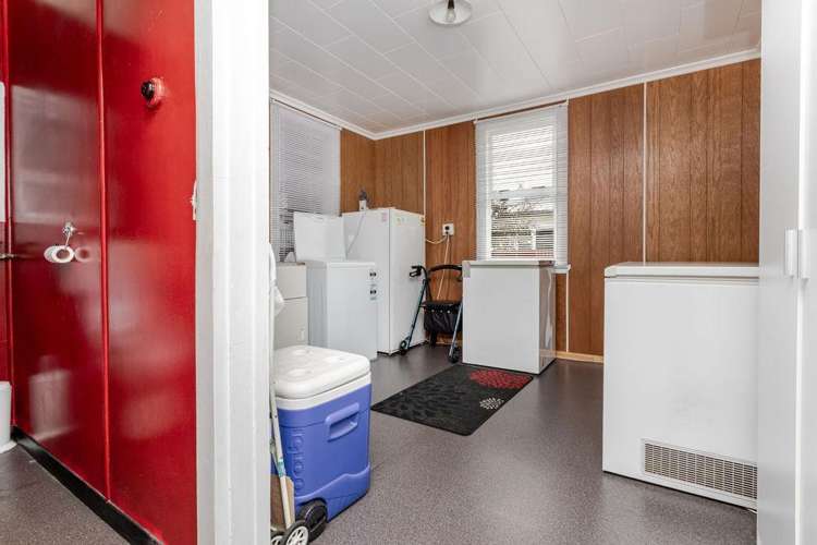 36 Barraud Street Dannevirke_22