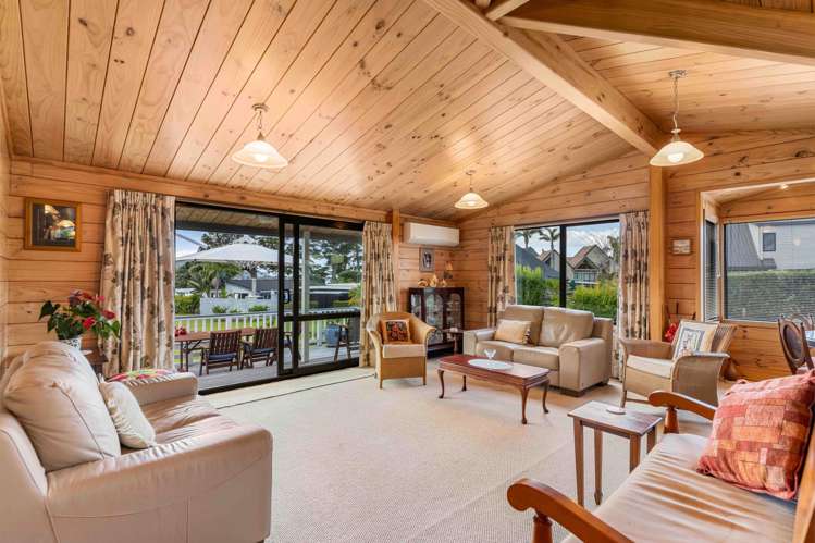 57 El Dorado Leader Pauanui_12