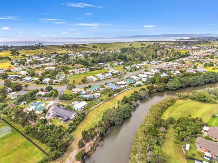 16 Tamure Place Ruakaka_6