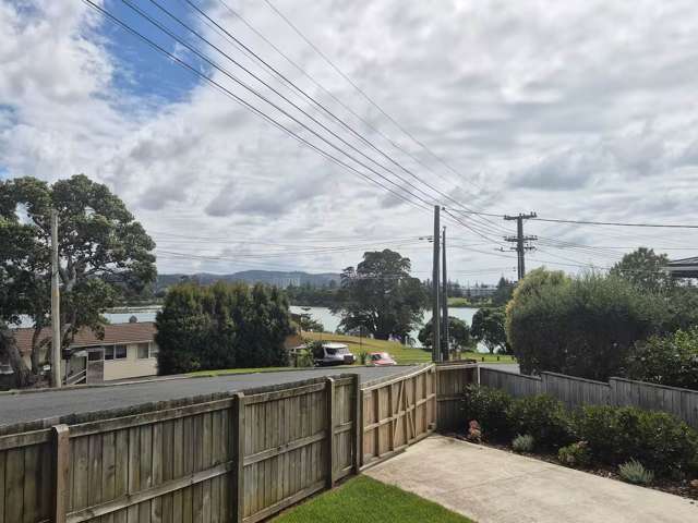 33 Pohutukawa Avenue Red Beach_1