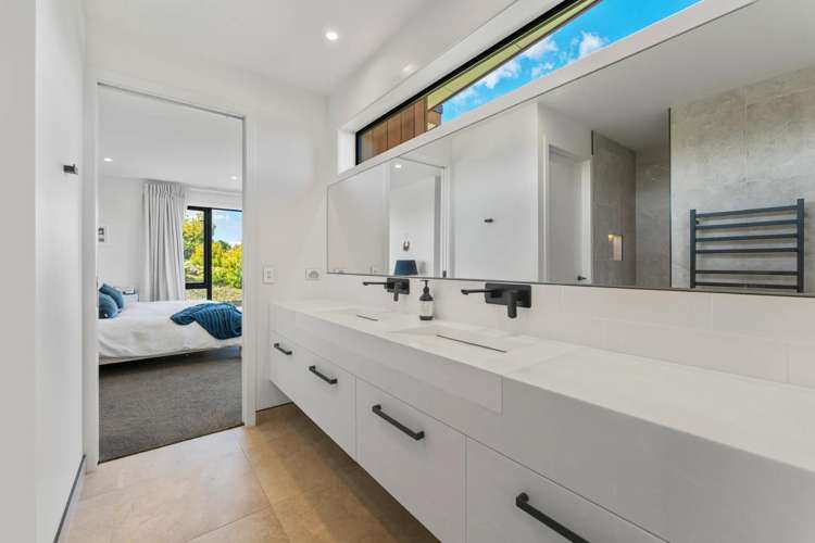 155 Whakaroa 1087_13