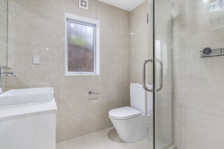 49 Bankside Road Silverdale_13