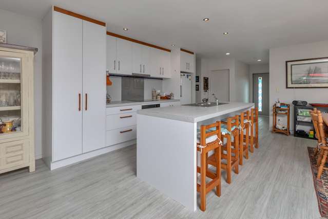 8 Sando Way One Tree Point_2