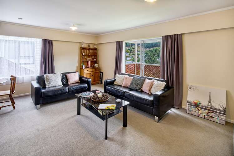 15b Florio Terrace Tawa_1