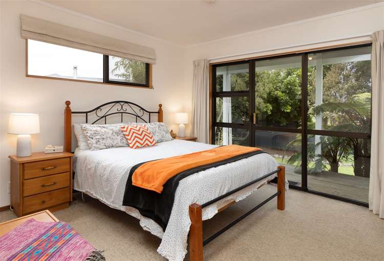 46 Gouland Road Spring Creek_12