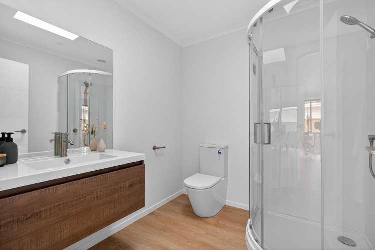 1105 High Street Taita_17