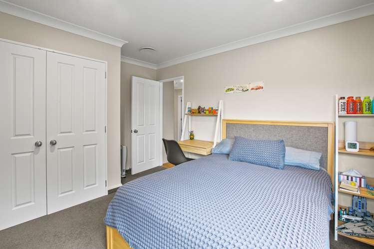 20 Ashmore Drive Frankleigh Park_11