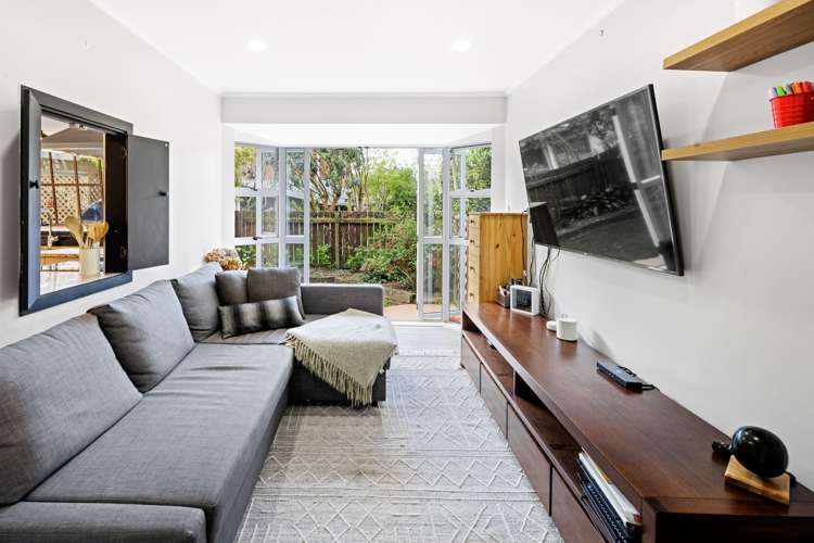 123a Taylor Street Cambridge_16