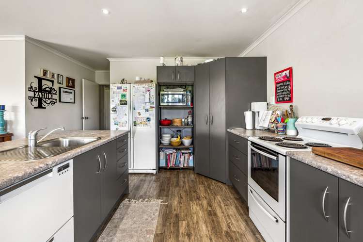 11b Baxter Place Owhata_4