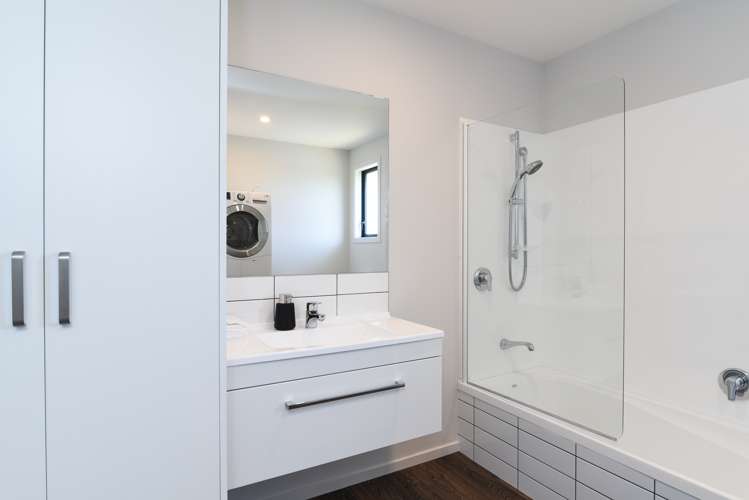 32 Eastbank Street Waverley_14