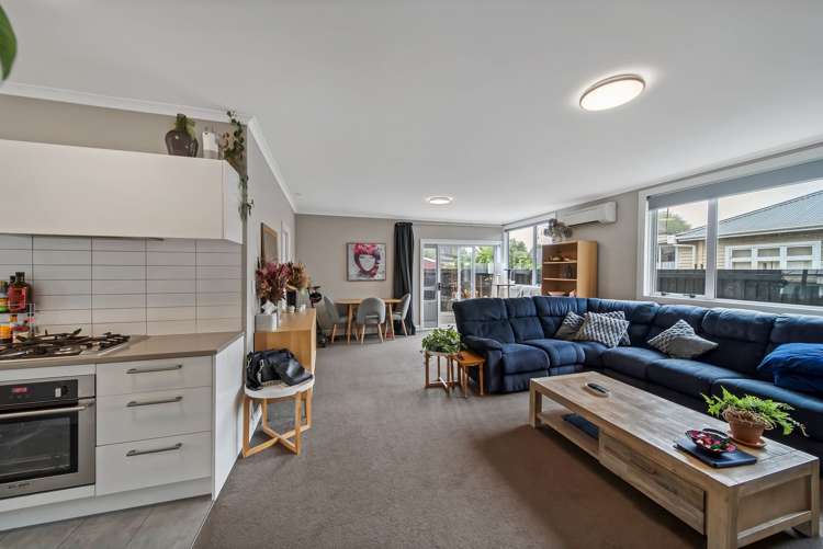 251 Hills Road Mairehau_8