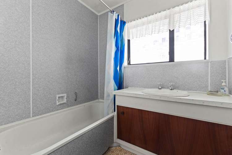 1/99 Seddon Street Pukekohe_5