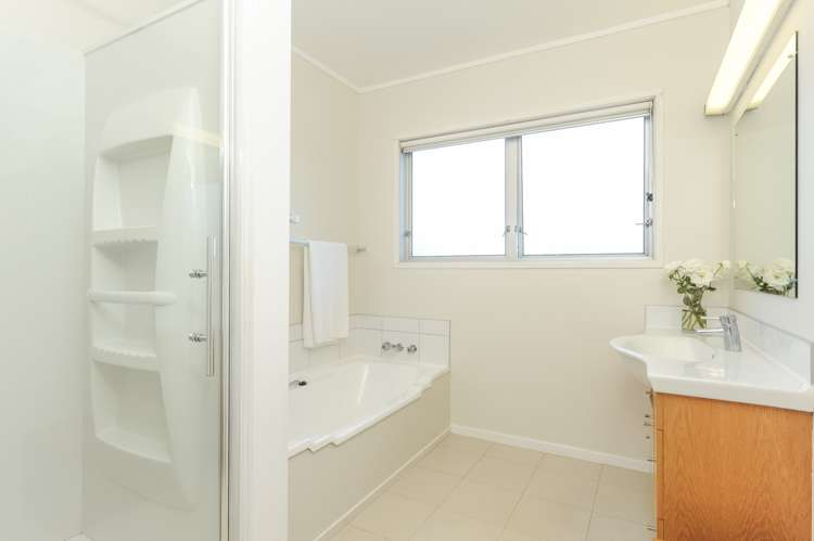 1/4 Wilding Avenue Northcote Point_11