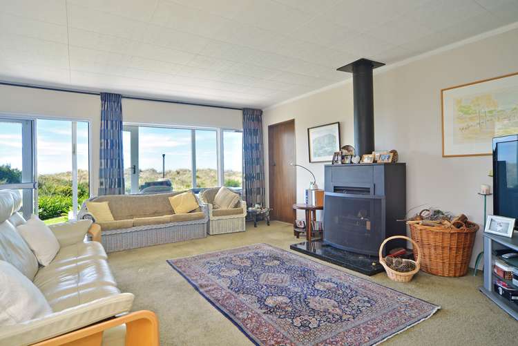 37 Blue Pacific Parade Riversdale Beach_6