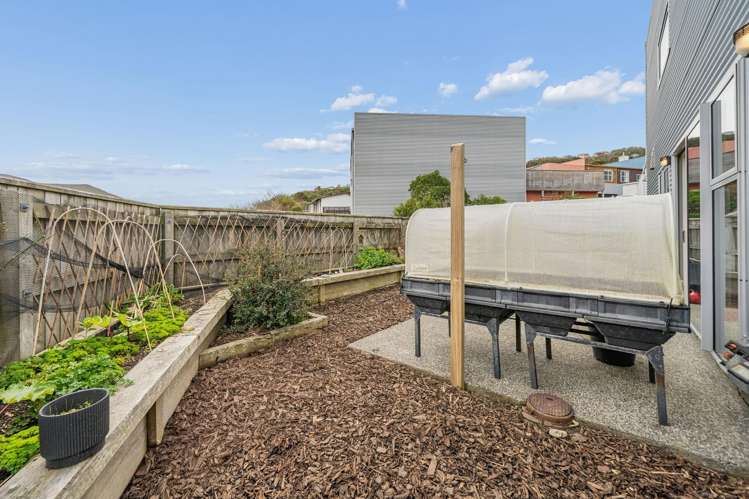 80 Saddleback Grove Karori_28