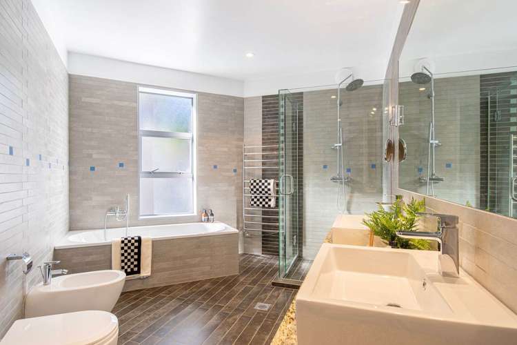 129A Beach Road Castor Bay_22