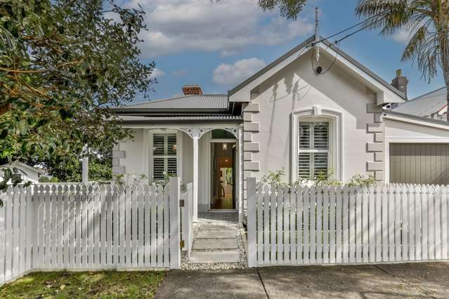 Immaculate Grey Lynn Escape