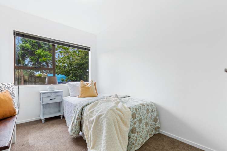 116 Whangaparaoa Road Red Beach_7