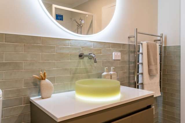 70B Heretaunga Square Silverstream_2