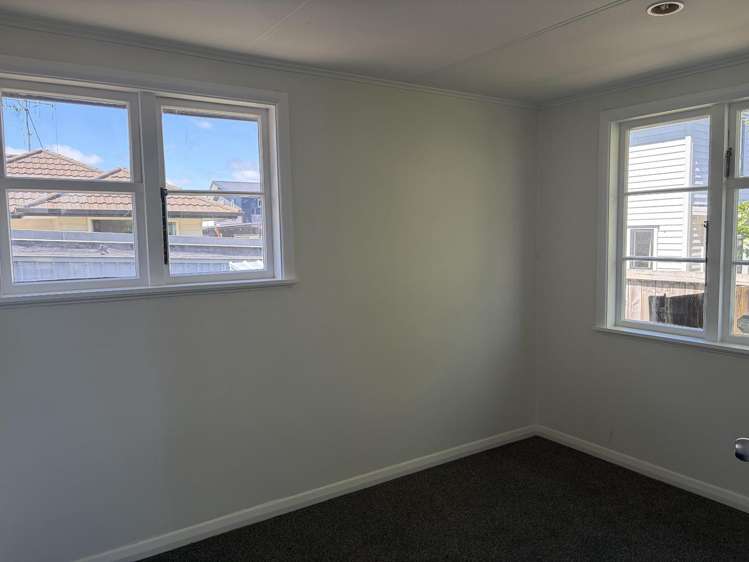 12 Rawlings Street 2738_11