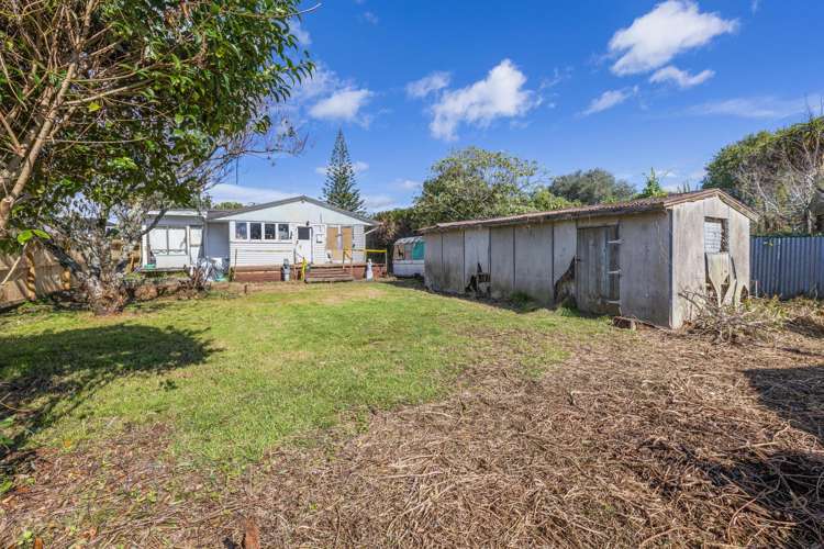 9 Muir Avenue Mangere Bridge_4