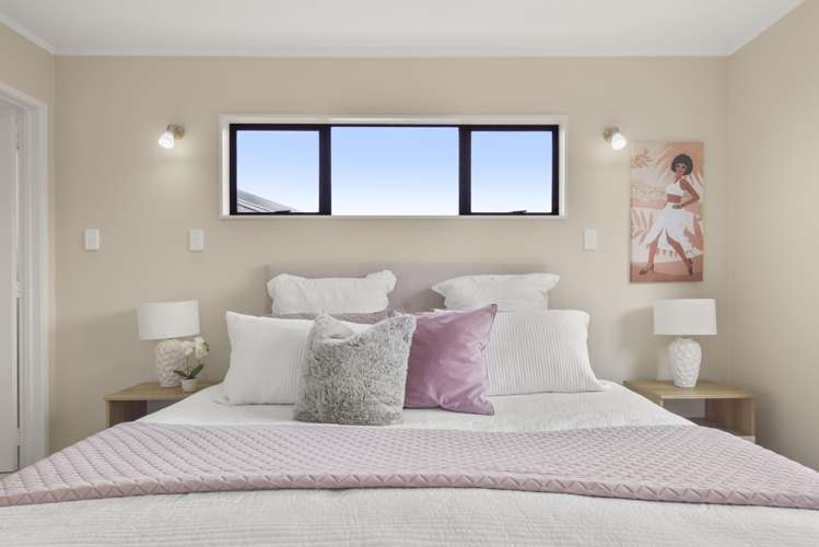 47 Amorino Drive Red Beach_18