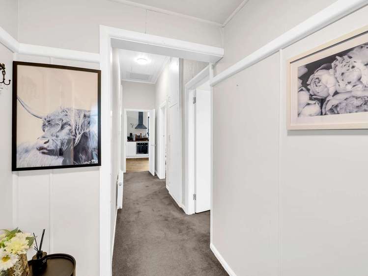 358 Pounawea Road Owaka_16