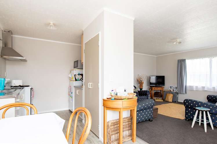 3 Madgwick Place_4