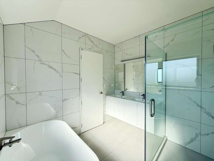 8B Downsview Road 2671_7