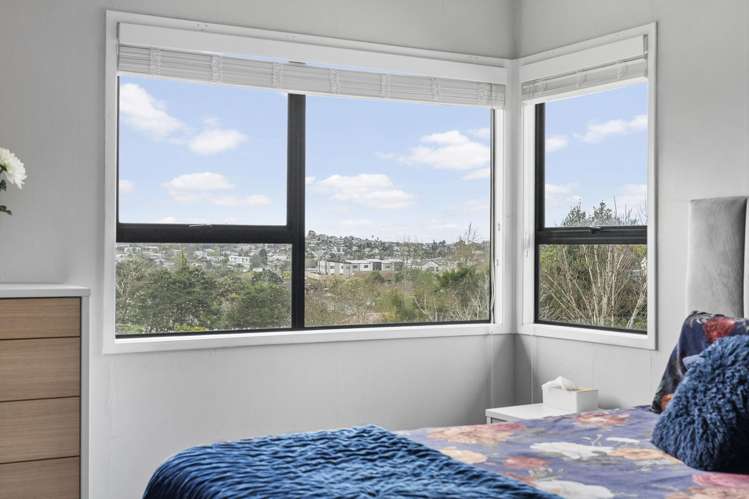 12 Landsdale Place Massey_13