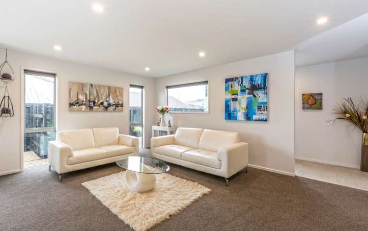 9 Knoll Rise Pukekohe_6