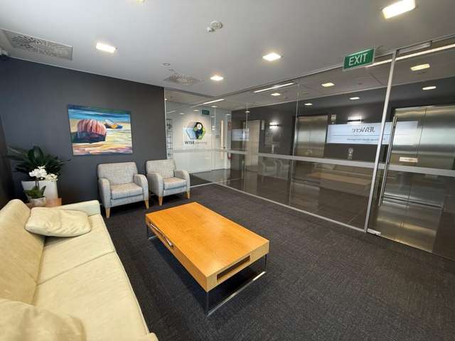 LVL 6 / 62 Worcester Boulevard City Centre_4