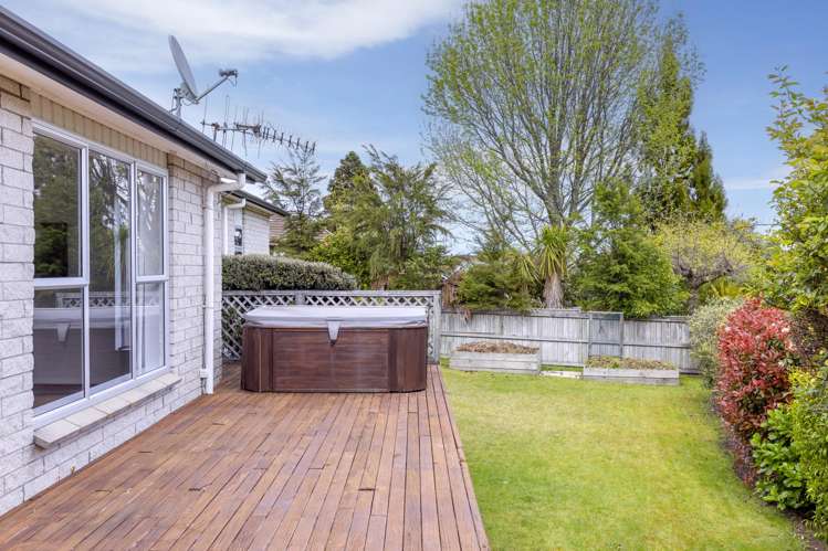 23 Kereru Street Two Mile Bay_14