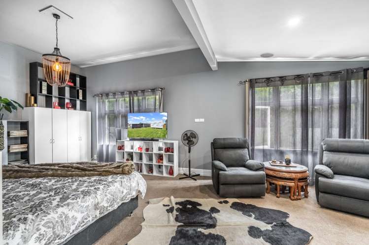 306 Crinan Street Georgetown_16