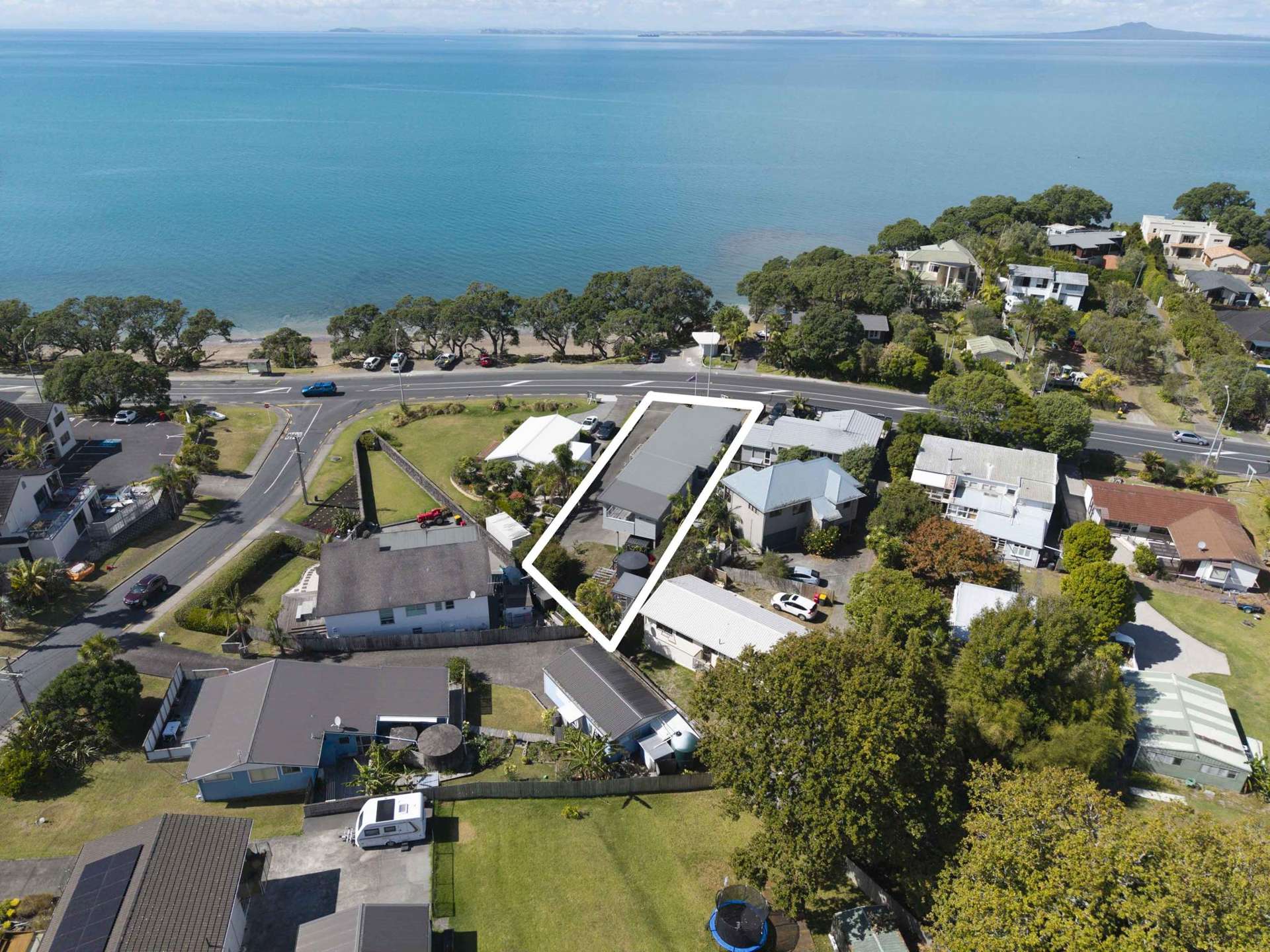 870 Whangaparaoa Road Manly_0
