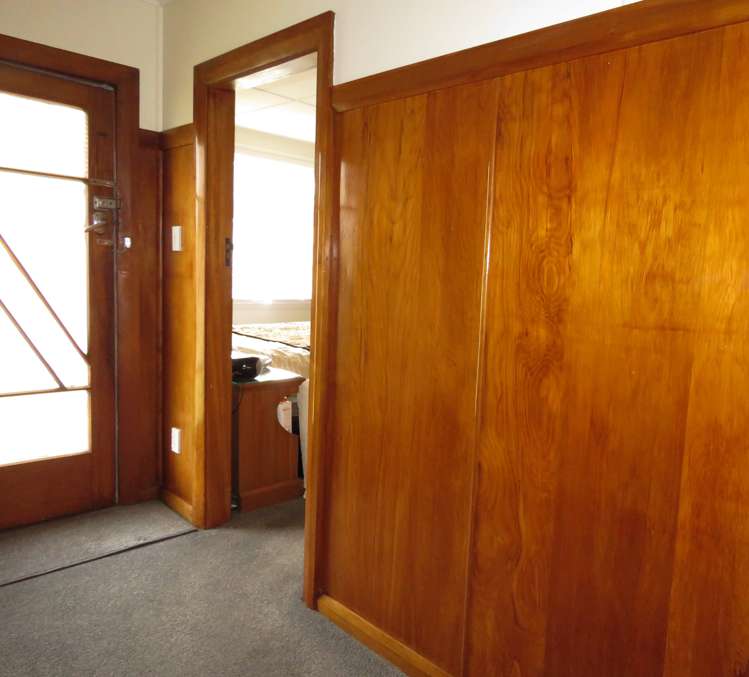 4 Broadway Reefton_19