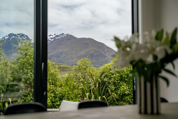 1 Torridon Court Jacks Point_26